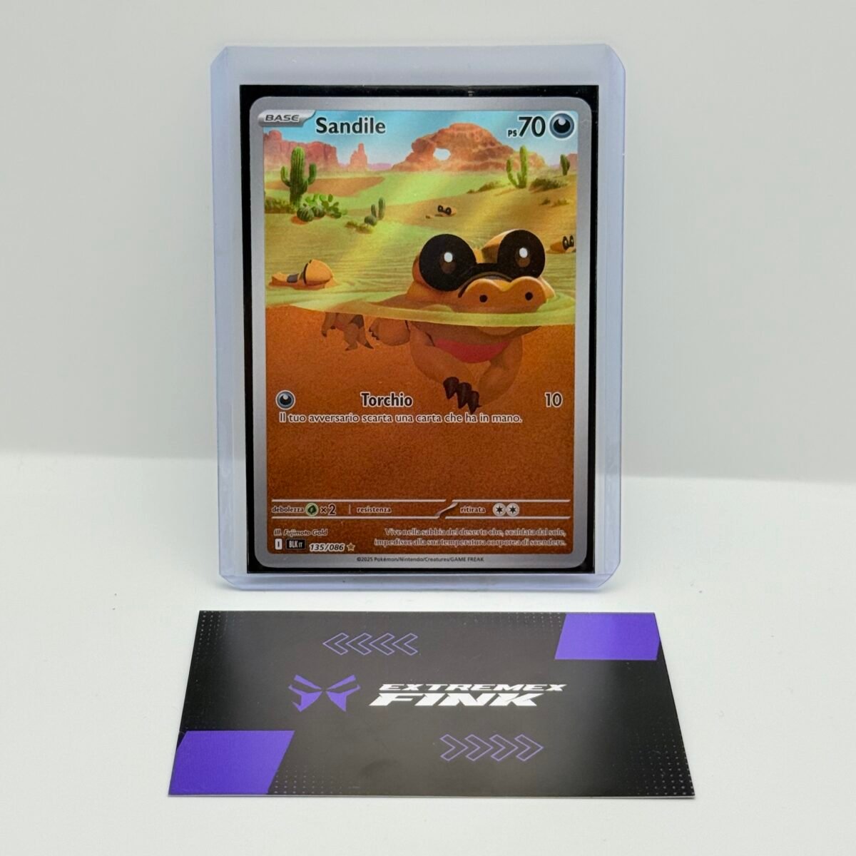 CARTA POKEMON CARD SANDILE 135/086 - ITA - LUCE NERA - 2025 - NEAR MINT